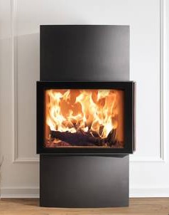 poêle à bois ; vitre droite ; austroflamm